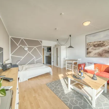 Strandhotel, App 1sh210 Apartment